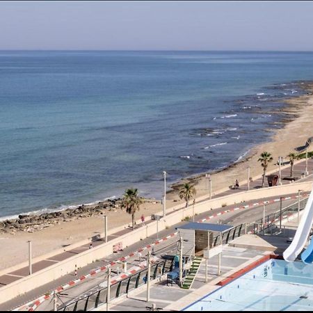 الشقق الفندقية حيفافي  Almog Tower المظهر الخارجي الصورة
