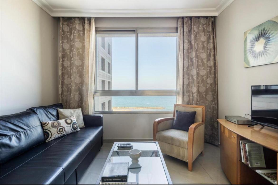 الشقق الفندقية حيفافي  Almog Tower المظهر الخارجي الصورة