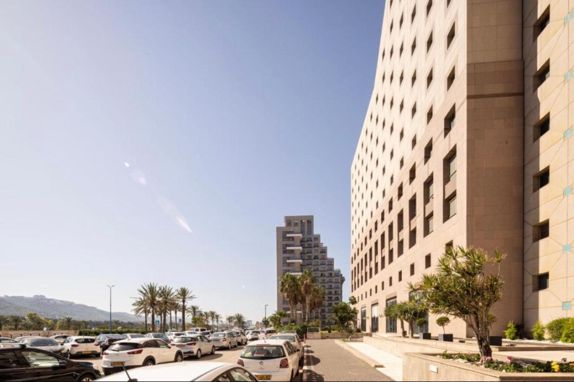 الشقق الفندقية حيفافي  Almog Tower المظهر الخارجي الصورة