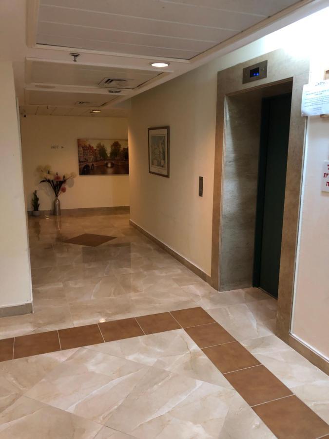 الشقق الفندقية حيفافي  Almog Tower المظهر الخارجي الصورة
