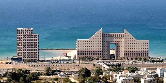 الشقق الفندقية حيفافي  Almog Tower المظهر الخارجي الصورة